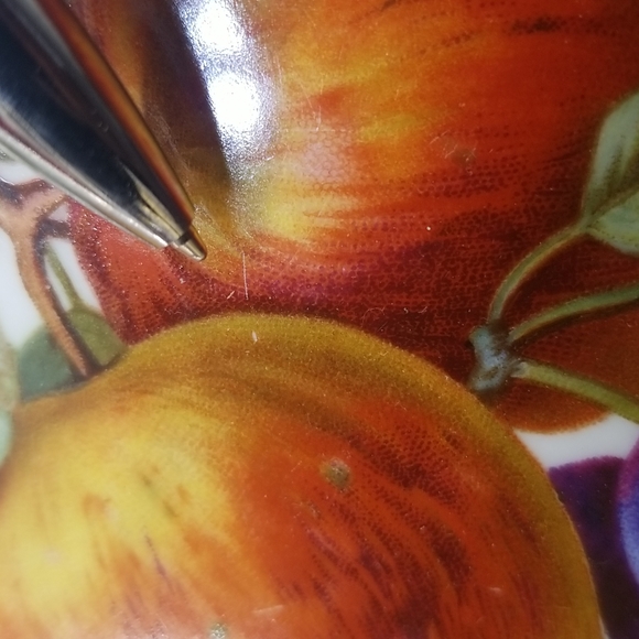 Debra Filigree Fruit Dessert Plates - Picture 10 of 12